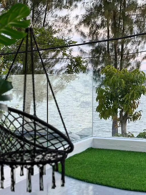 72Seafront Cozy Home Retreat With Sunset & Ocean View Penang Bayan Lepas 0*,
